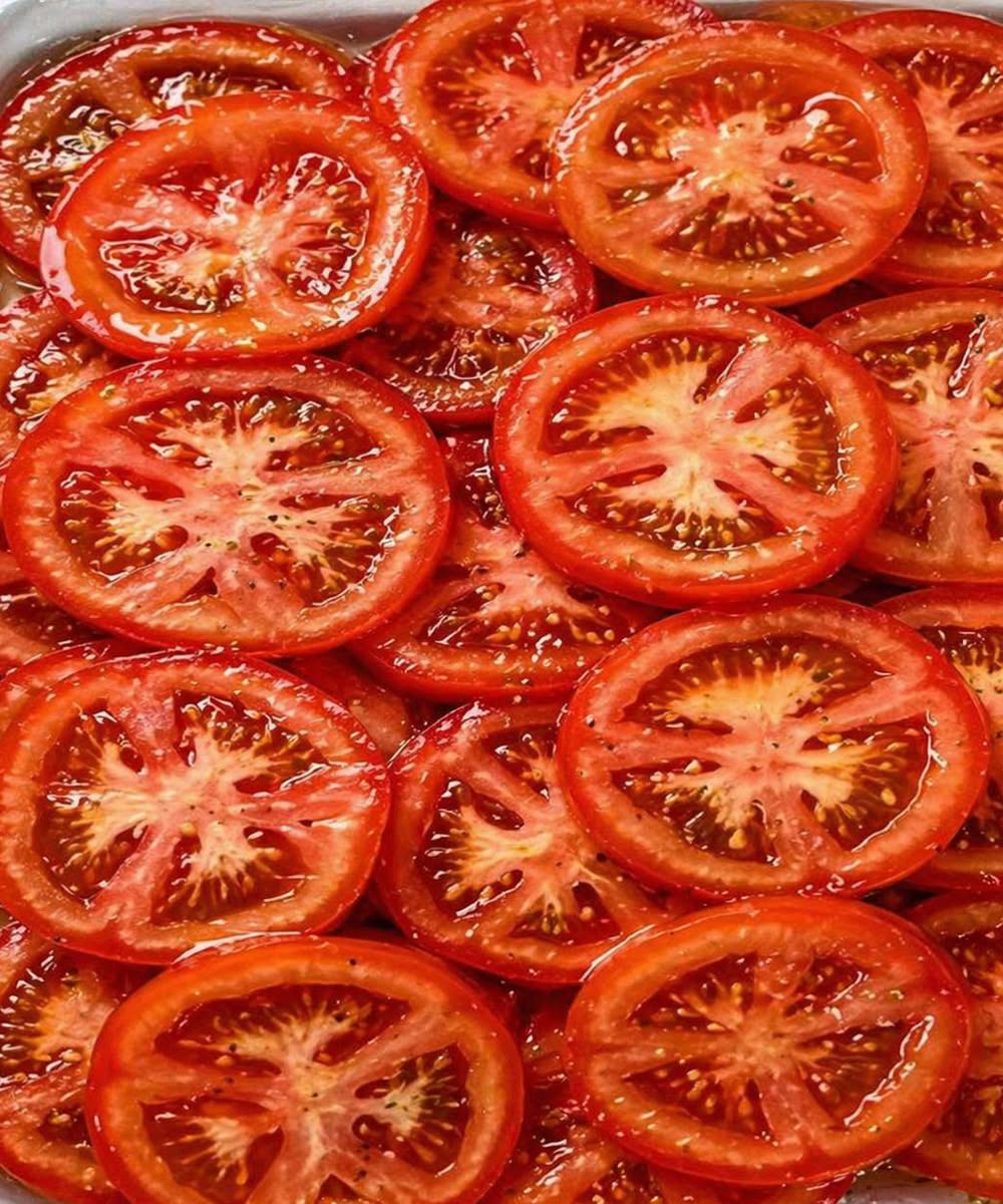 Surprising Health Benefits of Tomatoes: A Simple, Healthy Food That Supports Heart Health & Weight Loss