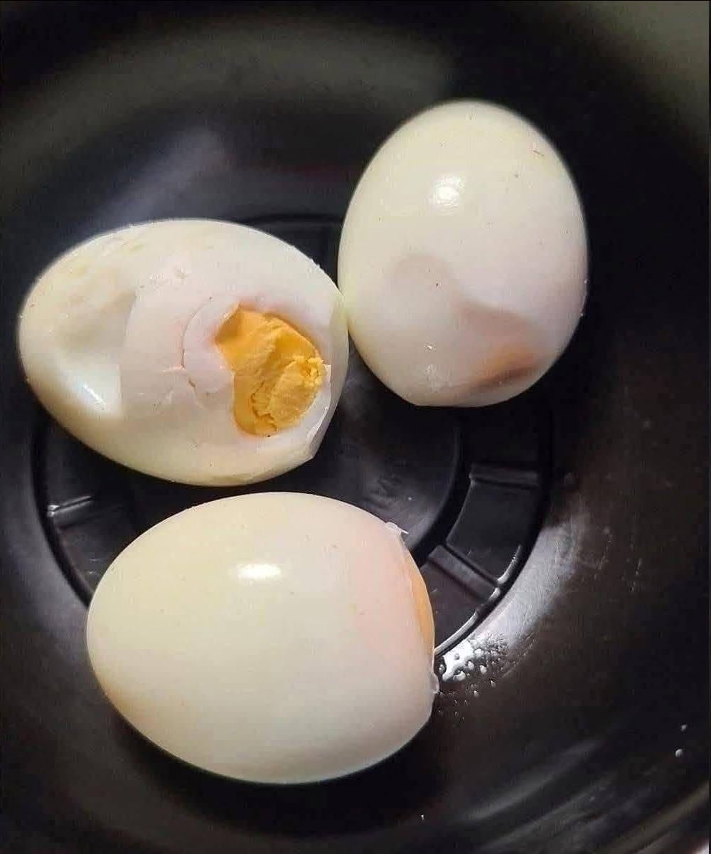 What Happens If You Accidentally Eat a Spoiled Egg?